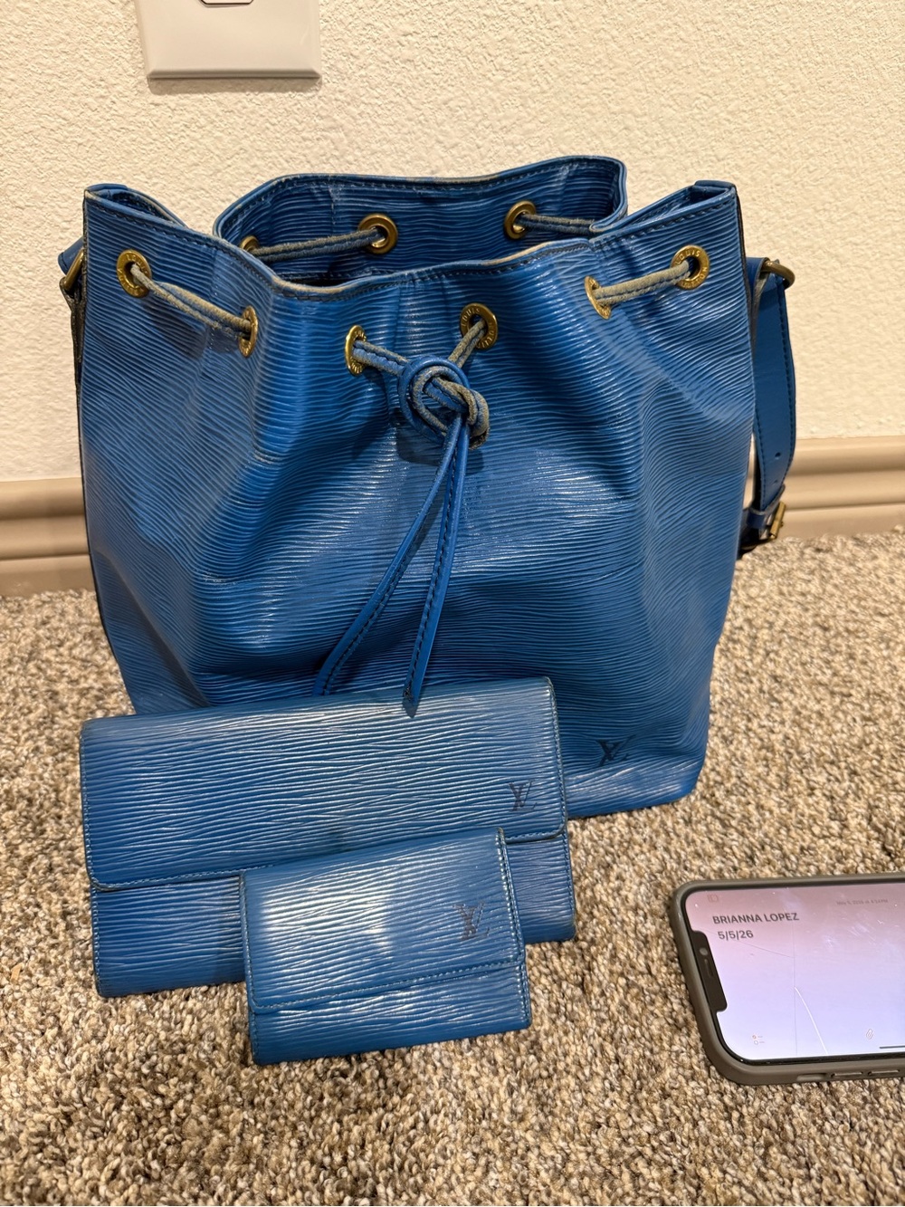 AUTH Louis Vuitton Blue Epi Leather Drawstring Bucket Bag with Matching Wallets
